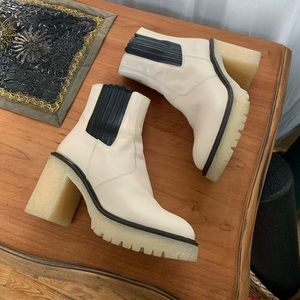Free People ✨ Leather Heeled Chelsea Boots in Bone